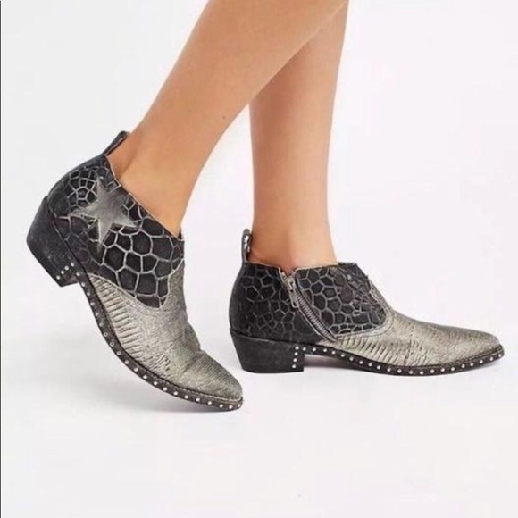 NWOT Free People + Farylrobin Western Westley Bootie 6, gray black new w/o tags - Picture 8 of 8